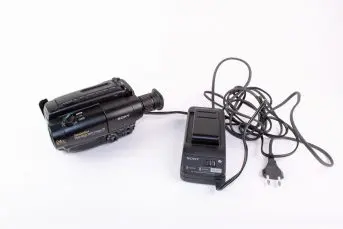 Sony20CCD-TR510E-1-scaled-