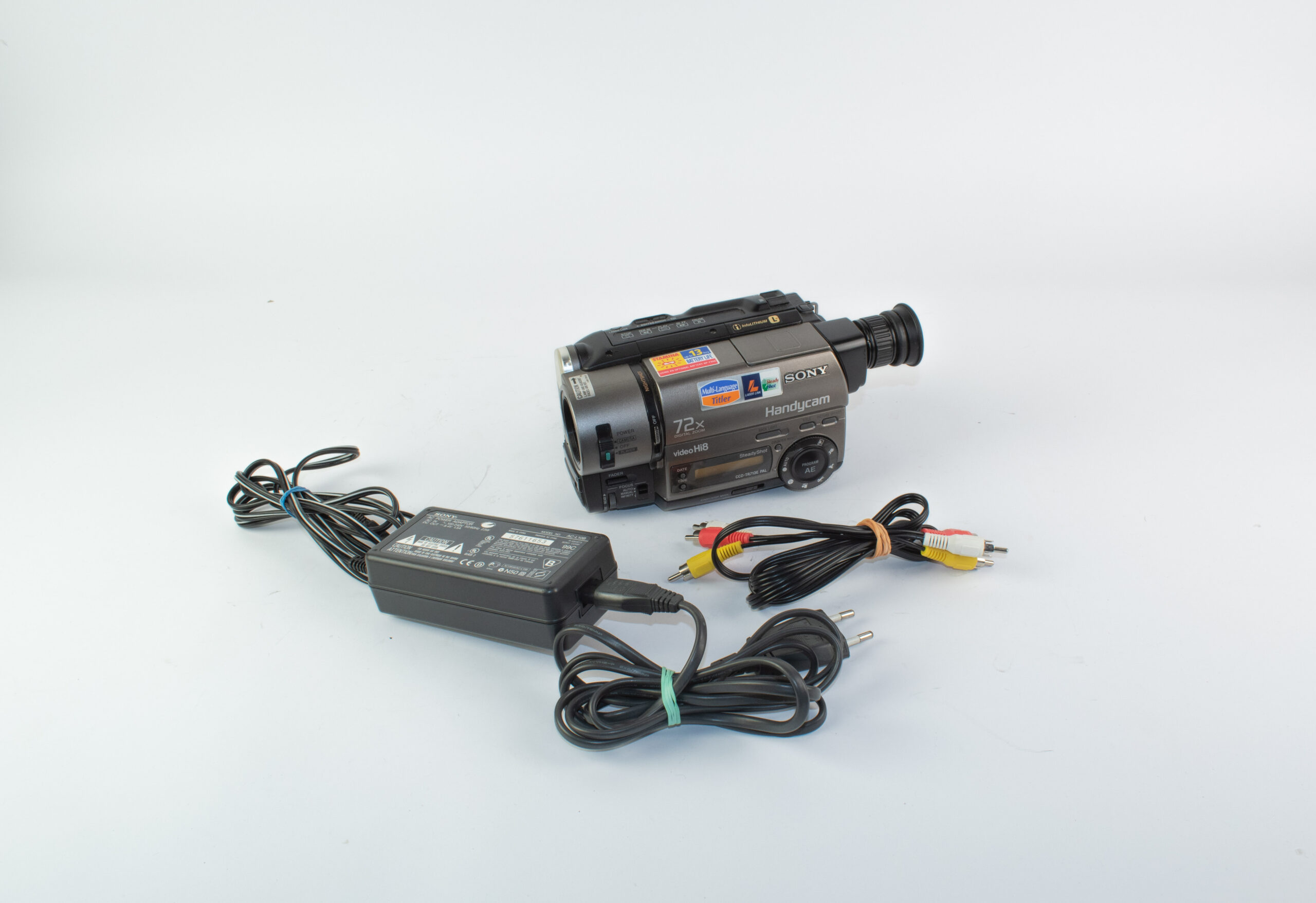 Sony CCD-TR713E (Hi8) (gebruikt) - Afbeelding 3