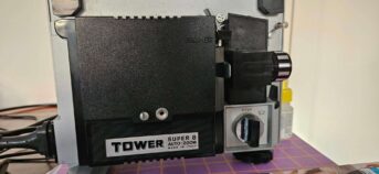 Tower Tower Super 8 AUTO-ZOOM (model P50)
