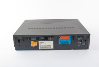 Alternative view of Aristona SB100 video recoder (VHS) (used)