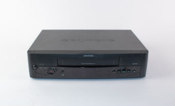 Grundig GV8300 (VHS) (used)