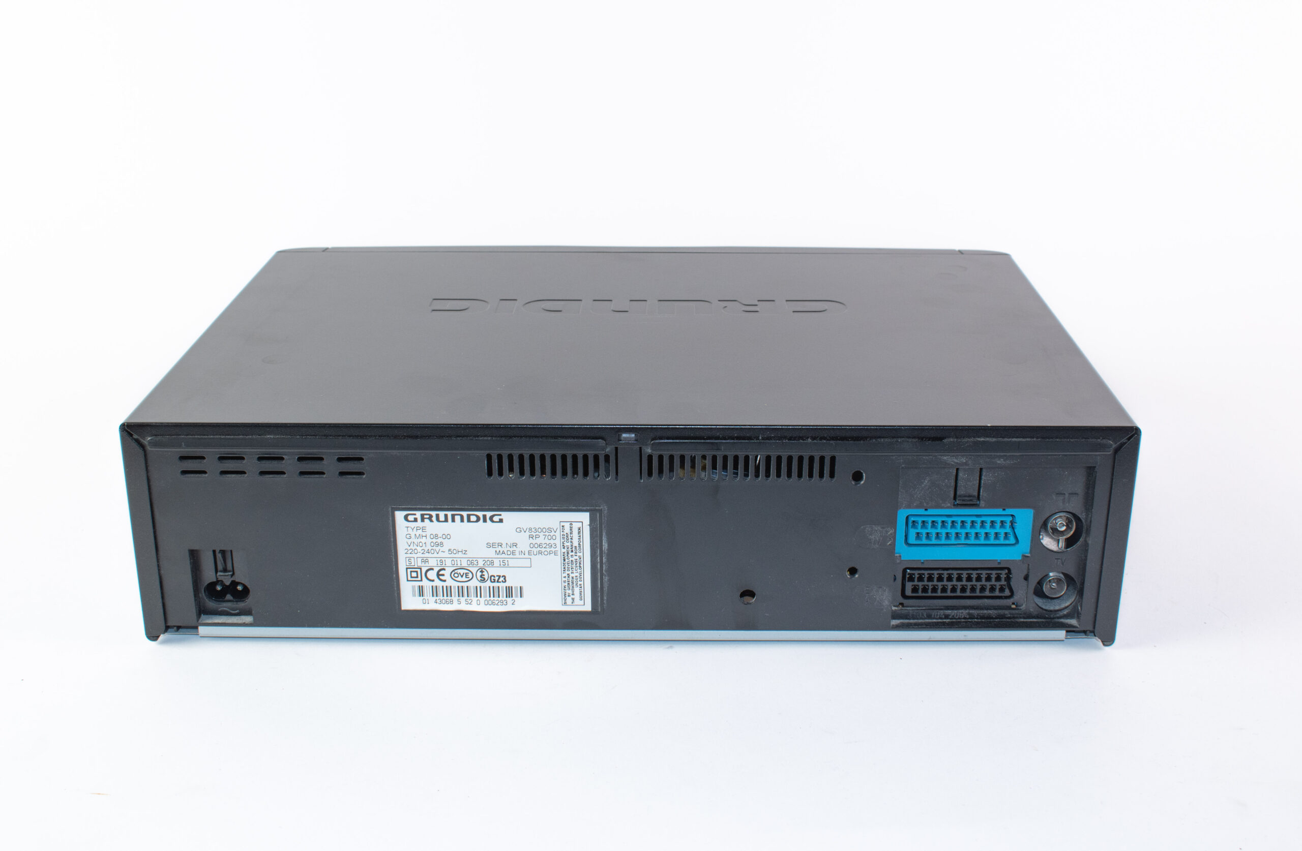 Grundig GV8300 (VHS) (used) - Image 2